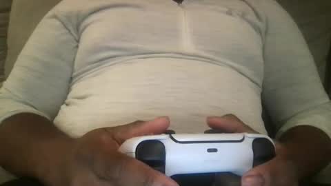 Snapshot of ybslifestyle90 chatting on 02/27/26, 04:23 ybslifestyle90 online show from 02/27/26, 04:23