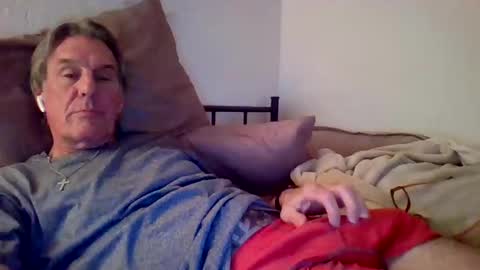 Snapshot of yeah_baby6988 chatting on 11/19/25, 03:50 yeah_baby6988 online show from 11/19/25, 03:50