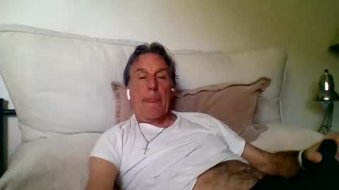 yeah_baby6988 online show from 06/12/26, 01:15