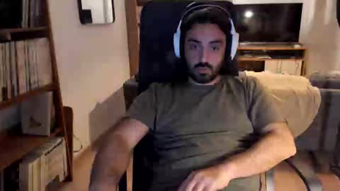 yeeaahoo online show from 04/15/26, 07:10