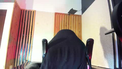 Yeidonn online show from 06/26/26, 04:06
