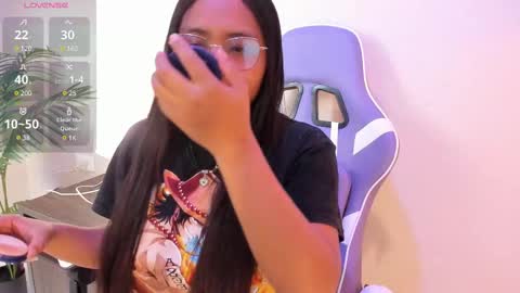 Snapshot of yeika_foxy chatting on 03/07/25, 10:56 yeika_foxy online show from 03/07/25, 10:56
