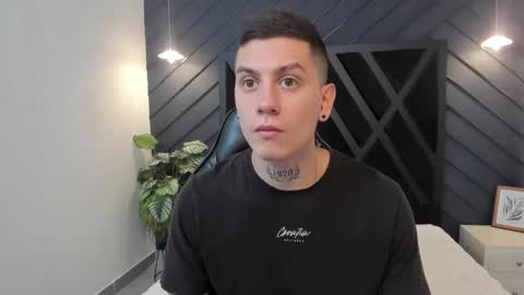 Snapshot of yeiko_romero_ chatting on 02/11/25, 05:18 YEIKO ROMERO online show from 02/11/25, 05:18