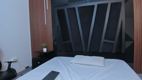 Snapshot of yeiko_romero_ chatting on 03/03/25, 05:18 YEIKO ROMERO online show from 03/03/25, 05:18