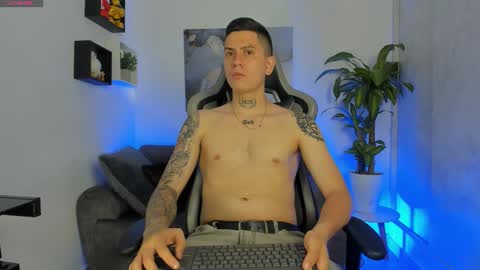 Snapshot of yeiko_romero_ chatting on 09/14/25, 09:19 YEIKO ROMERO online show from 09/14/25, 09:19