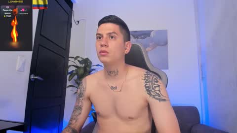 Snapshot of yeiko_romero_ chatting on 11/07/25, 09:26 YEIKO ROMERO online show from 11/07/25, 09:26