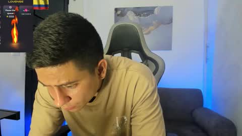 Snapshot of yeiko_romero_ chatting on 11/08/25, 08:51 YEIKO ROMERO online show from 11/08/25, 08:51