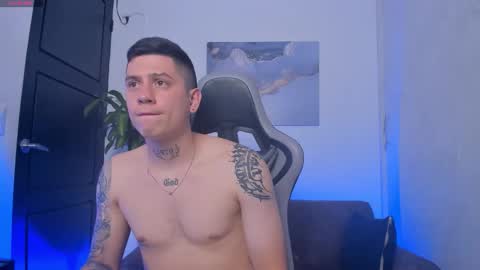 Snapshot of yeiko_romero_ chatting on 11/12/25, 11:58 YEIKO ROMERO online show from 11/12/25, 11:58