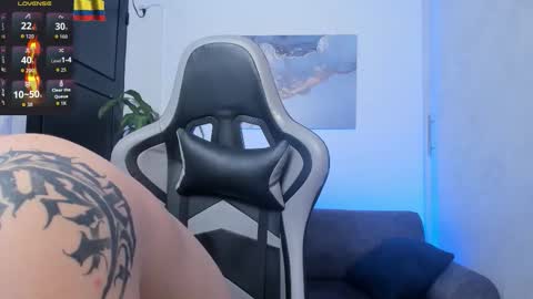 Snapshot of yeiko_romero_ chatting on 11/13/25, 05:34 YEIKO ROMERO online show from 11/13/25, 05:34