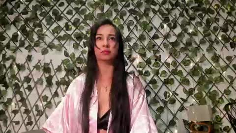 Snapshot of yeilylopez chatting on 07/08/26, 11:15 Yeily online show from 07/08/26, 11:15