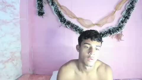 Snapshot of yeison_77 chatting on 12/13/24, 05:49 yeison_77 online show from 12/13/24, 05:49