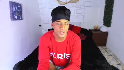 Snapshot of yeison_77 chatting on 12/16/24, 09:24 yeison_77 online show from 12/16/24, 09:24