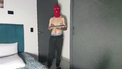 yeisongomezz online show from 10/11/25, 06:45