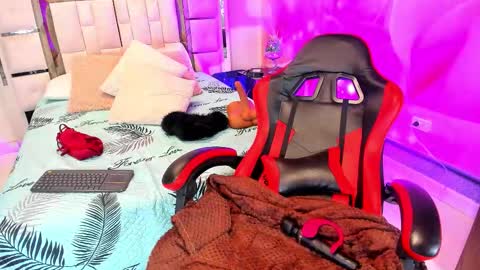 Snapshot of yelena_mutiz chatting on 12/04/25, 01:53 yelena online show from 12/04/25, 01:53