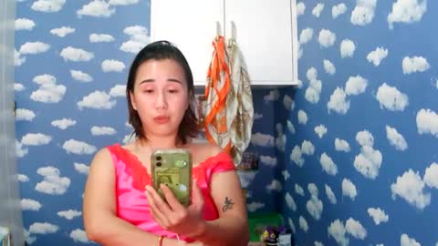 Snapshot of yella_hope chatting on 02/20/26, 02:08 yella hope online show from 02/20/26, 02:08