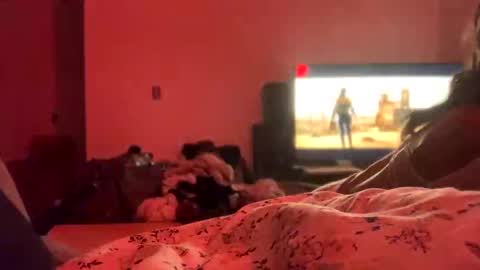 Snapshot of yelladaniella chatting on 09/23/25, 07:00 Ella Ts online show from 09/23/25, 07:00