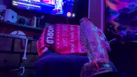 Ella Ts online show from 04/05/26, 12:19