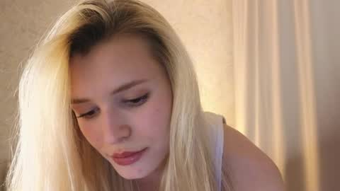 Yenna online show from 04/10/26, 05:17