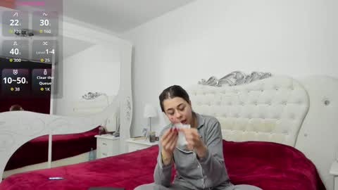 yennefer13 online show from 01/05/26, 10:02