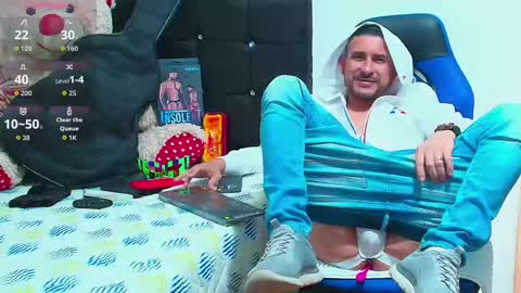 Snapshot of yeol_king chatting on 10/10/25, 09:58 Yeol online show from 10/10/25, 09:58