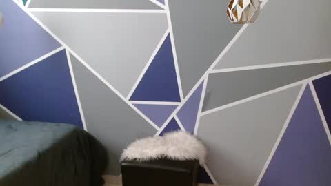 Snapshot of yera_carey chatting on 11/04/25, 12:04 Yera online show from 11/04/25, 12:04