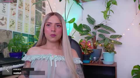 yeriawaddell  online show from 02/08/26, 10:02