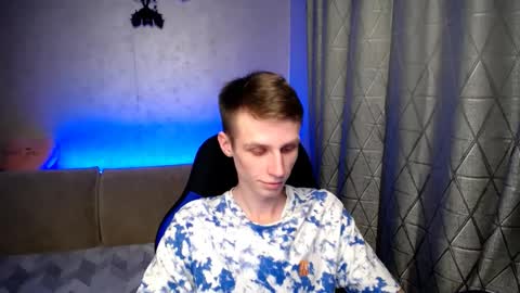 Snapshot of yes_cute_boy_ chatting on 02/27/25, 08:31 Eden online show from 02/27/25, 08:31