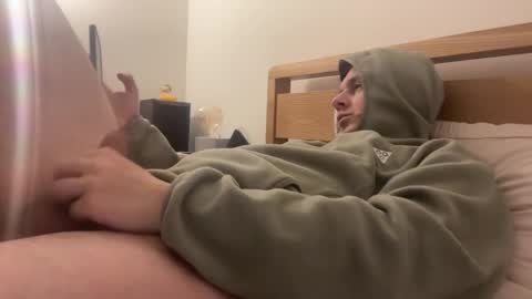 Snapshot of yesimlonely chatting on 01/09/26, 12:02 Sal online show from 01/09/26, 12:02