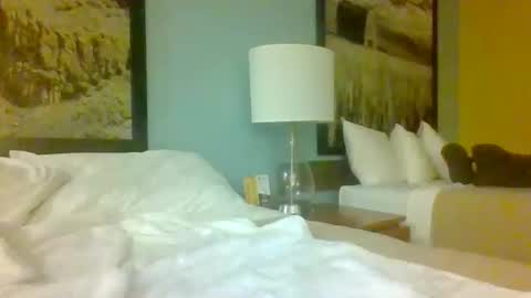 Snapshot of yesinchris7 chatting on 11/07/25, 09:31 yesinchris7 online show from 11/07/25, 09:31