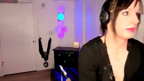 Ashley online show from 03/26/26, 07:58