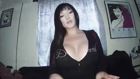 Natalia Rae 0.    online show from 06/21/26, 10:45