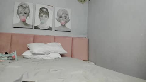 yess__daddy online show from 02/06/25, 10:15