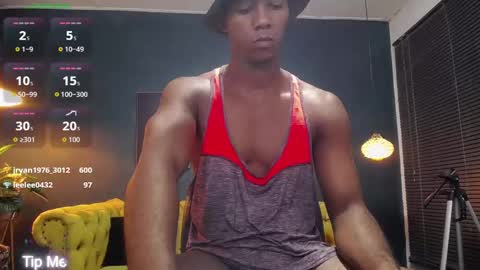 yess fit online show from 12/14/25, 09:14