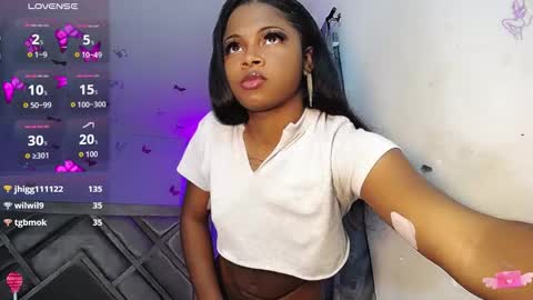 yessica_tsx online show from 12/17/25, 03:12