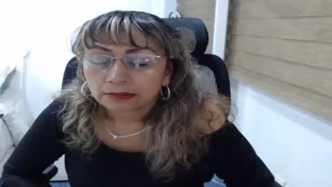 jessy online show from 05/10/26, 01:11