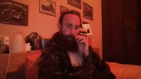 Snapshot of yeti_92 chatting on 02/21/25, 05:20 yeti_92 online show from 02/21/25, 05:20