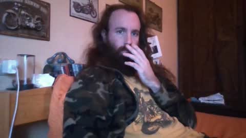 Snapshot of yeti_92 chatting on 11/15/25, 09:50 yeti_92 online show from 11/15/25, 09:50