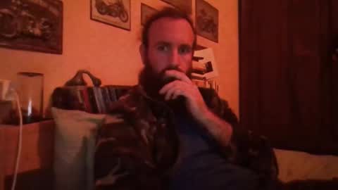 Snapshot of yeti_92 chatting on 12/02/25, 05:19 yeti_92 online show from 12/02/25, 05:19