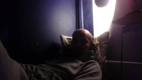 yewloo online show from 11/11/25, 07:14