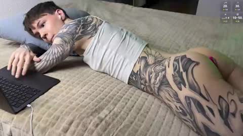 Snapshot of yexes chatting on 02/10/26, 02:37 yexes online show from 02/10/26, 02:37