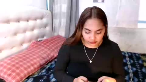 Snapshot of yhang_slut chatting on 02/28/25, 03:04 yhang_slut online show from 02/28/25, 03:04