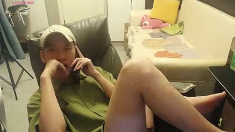 Snapshot of yichen009 chatting on 07/26/26, 04:31 yichen009 online show from 07/26/26, 04:31
