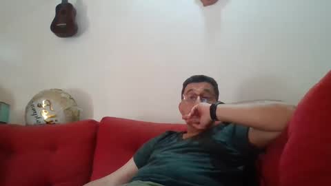 yimito online show from 09/19/25, 12:39