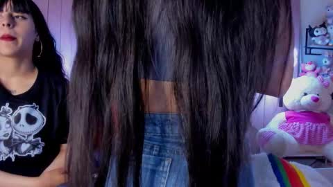 yinyang_luar online show from 12/05/25, 07:43