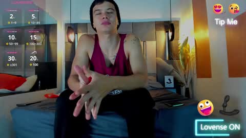 yizus_bonz online show from 12/22/24, 04:28