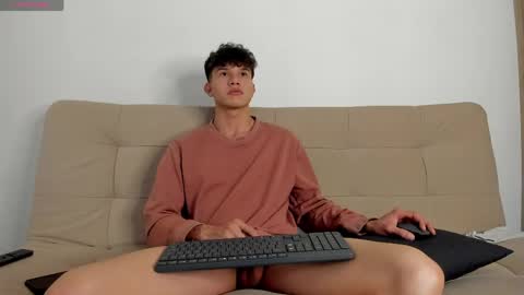 yizus_bonz online show from 04/15/26, 07:58