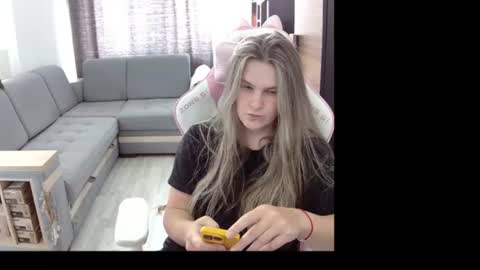 Alice online show from 08/07/26, 11:23