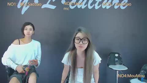 ylwh001 online show from 09/14/25, 03:27