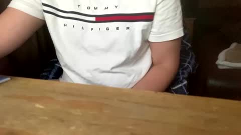 Snapshot of ynnadynnad chatting on 11/01/25, 01:02 ynnadynnad online show from 11/01/25, 01:02