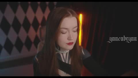 ynnenbrynn online show from 12/22/25, 07:16